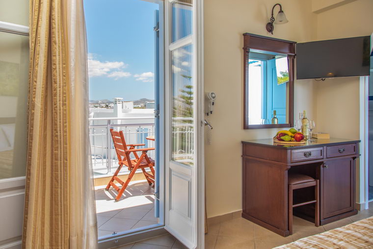Katerina Hotel in Naxos